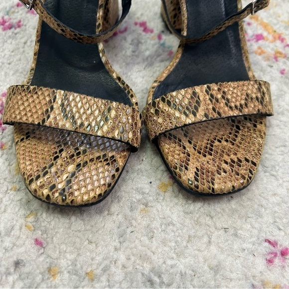 Free People Liv Block Heel Sandals in Taupe Snake sz 9 - Picture 3 of 5